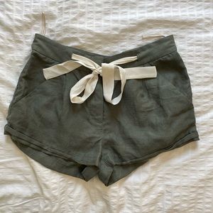 Aritzia Wilfred Linen Short